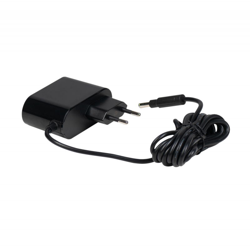 INVICTUS M7 Ladegerät